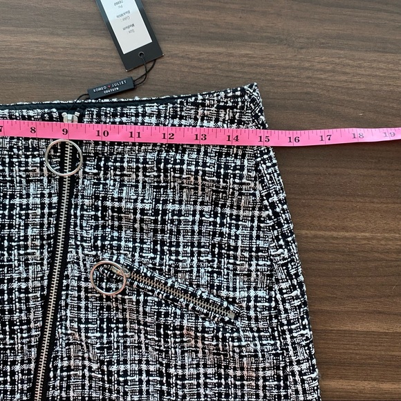 Romeo + Juliet Couture Mini Skirt Tweed Wool blend Asymmetric Zip Medium Lux - Picture 3 of 8